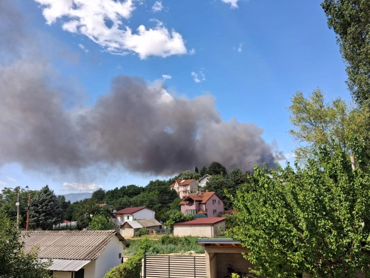 Кривична пријава против двајца велешани и едно правно лице поради пожарот во нелегален отпад во Шуто Оризари