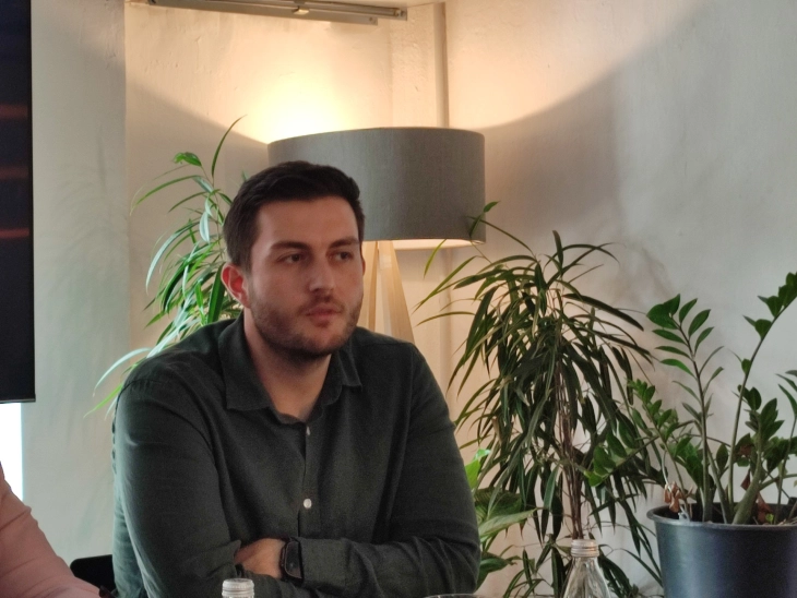 До крајот на годинава ќе се снимаат уште два долгометражни филма, Агенцијата ќе објави и конкурс за серии