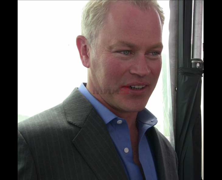 Нил Мекдоноу за своите проблеми во Холивуд поради „правилото за небакнување“ туѓи жени