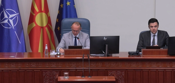 Kuvendi mori vendim për shpalljen e konkursit për zgjedhjen e kryetarit të KSHPK-së, pasdite do të vazhdojë me pyetje të deputetëve