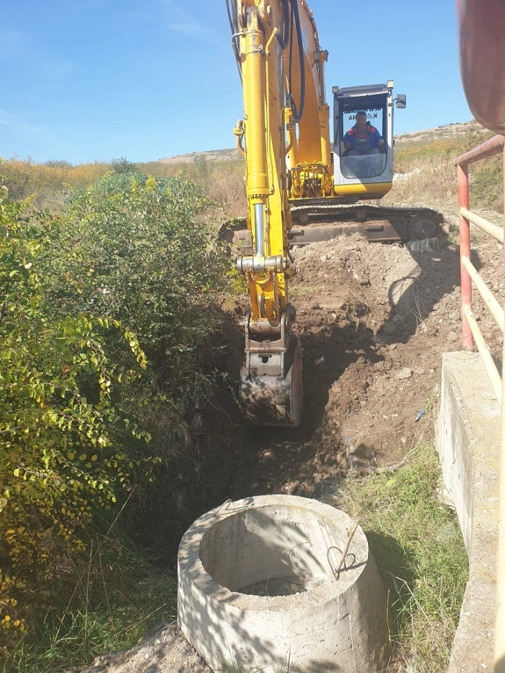 Изградба на водовод на улицата „563“ во Кочани