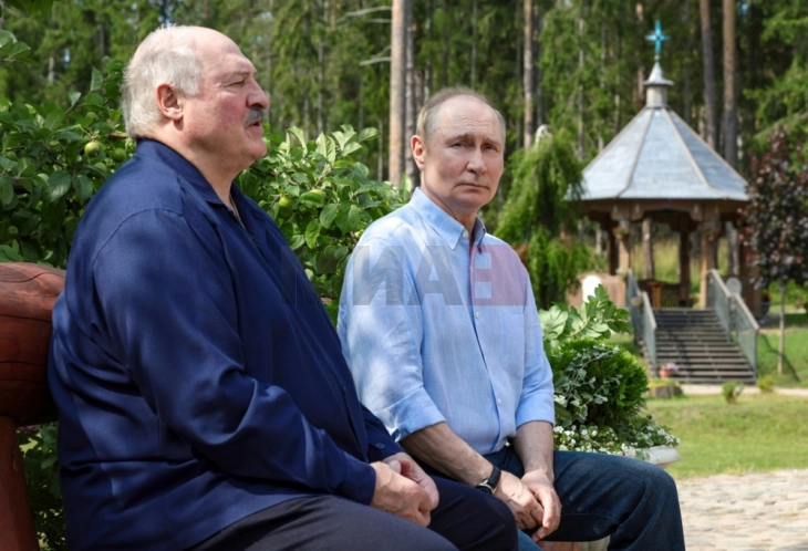 Путин најави распоредување нови руски ракети во Белорусија