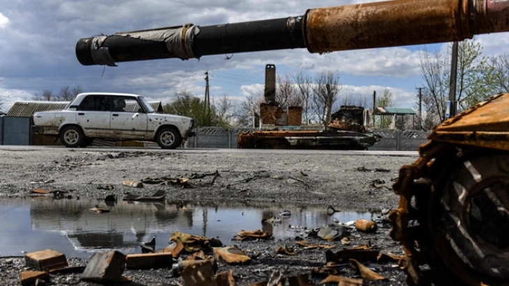 Најмалку тројца загинати во украинските напади со дронови на Русија, едно лице загина во руски напад на Херсон
