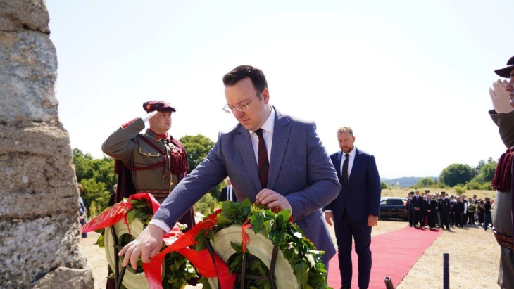 Nikolloski për Ilindenin: Për lirinë e Maqedonisë shumë heronj i dhanë jetët e tyre, lavdi e përjetshme!