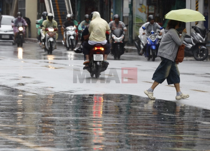 Тајланд: Во поплавите предизвикани од тропската бура Вифа загинаа шест лица
