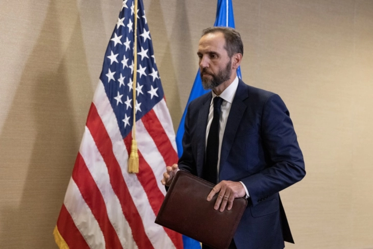 Покрената истрага за поранешниот специјален обвинител кој водеше два случаи против Доналд Трамп