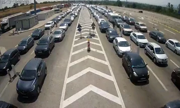 Traffic: Up to 30 minute wait at Tabanovce, Bogorodica border crossings