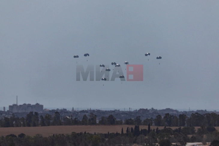 Шест земји испуштија 136 пакети помош над Газа