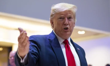 Tramp: Sanksione nëse Moska nuk pranon armëpushim në Ukrainë deri të premten