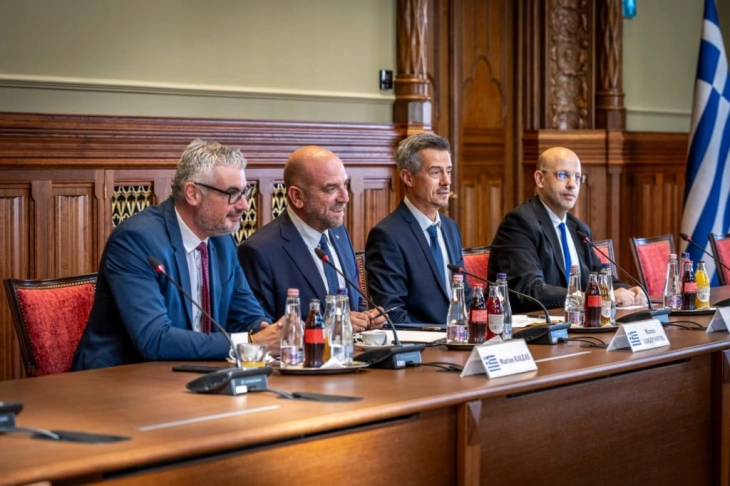 Грција и Унгарија потпишаа Меморандум за соработка во областа на миграцијата