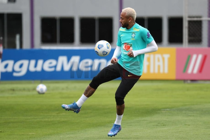 Nejmar i gatshëm për kthim tek kombëtarja e Brazilit