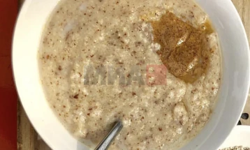 Овесот и благотворните печурки ги исфрлаат „вечните хемикалии” од телото