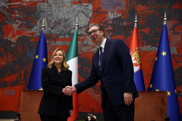 Мелони ќе се сретне со Вучиќ вечер во Белград