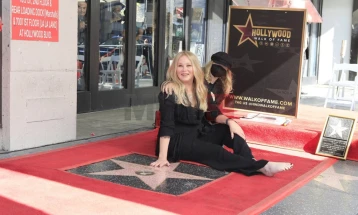 Кристина Еплгејт згрижена в болница