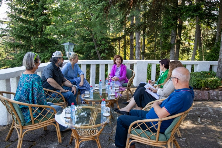 Сиљановска-Давкова прими претставници на граѓанската иницијатива „Збогум Буково“