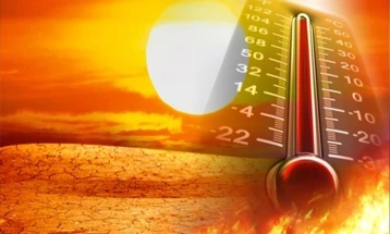 Зголемени температури во следните неколку дена, да се почитуваат општите препораки за заштита на здравјето