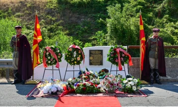 СДСМ: Оддадена почит на македонските бранители кои загинаа кај Карпалак