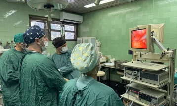 Во болница Кавадарци извршена прва лапароскопска уролошка операција 