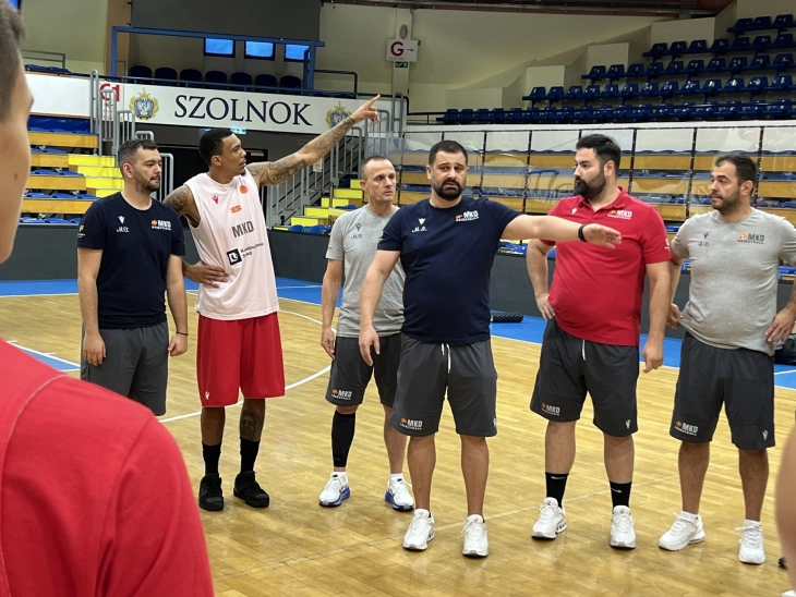 Илиевски без промени во составот за дуелот со Унгарија