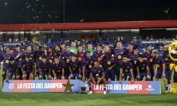 Барселона го декласира Комо во купот „Гампер“