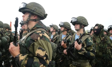 Руски војници пристигнаа во Белорусија, тврдат Украинците