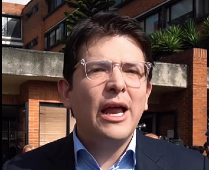 Почина колумбискиот претседателски кандидат Мигел Урибе, два месеци откако беше застрелан на предизборен митинг