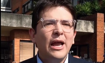 Почина колумбискиот претседателски кандидат Мигел Урибе, два месеци откако беше застрелан на предизборен митинг