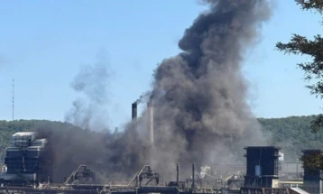 Најмалку едно лица загина, две се исчезнати и повеќе повредени во силна експлозија во челичарница кај Питсбург 