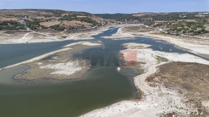 Thatësirë në Stamboll: Në korrik vetëm një ditë me shi, digat nën 50 për qind nga kapacitetet