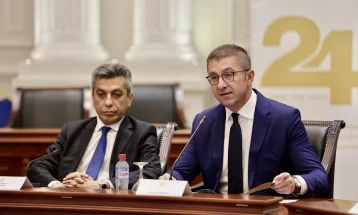 Mickoski: Marrëveshja kornizë është kujtesë e një të vërtete të thellë – se shtetin e kemi vetëm nëse e ruajmë së bashku, përmes dialogut, kompromisit dhe bashkësisë