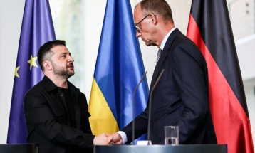 Përfundon video- takimi i liderëve evropianë me Zelenskin dhe Trampin