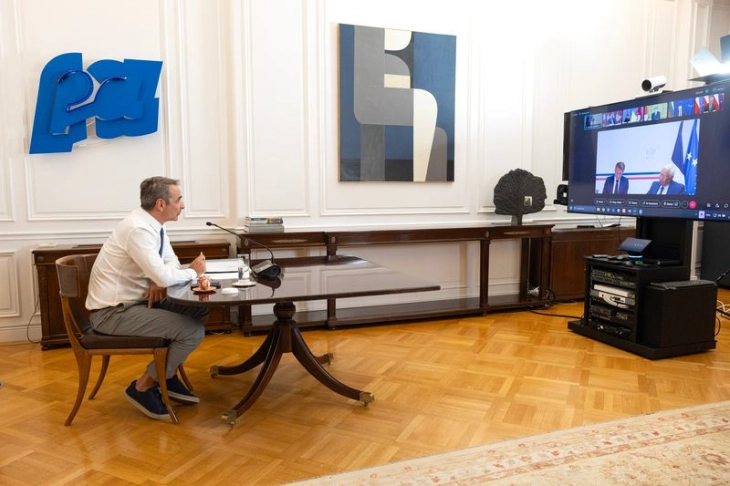 Мицотакис на видеоконференцијата на лидерите за Украина го нагласил грчкиот став дека „границите не се менуваат со сила“