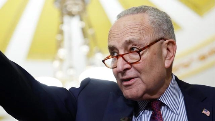 Лидерот на малцинството во американскиот Сенат, Чак Шумер, дециден: Трамп не доби ништо од Путин