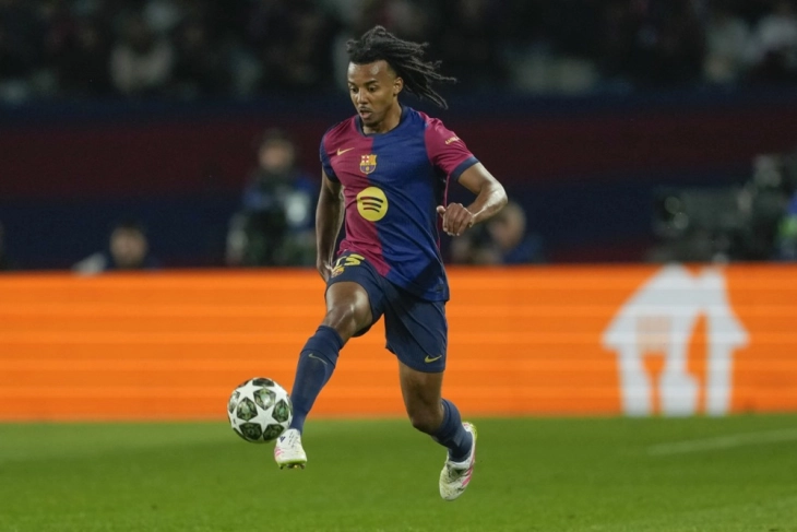 Барселона го продолжи договорот со Кунде до 2030 година