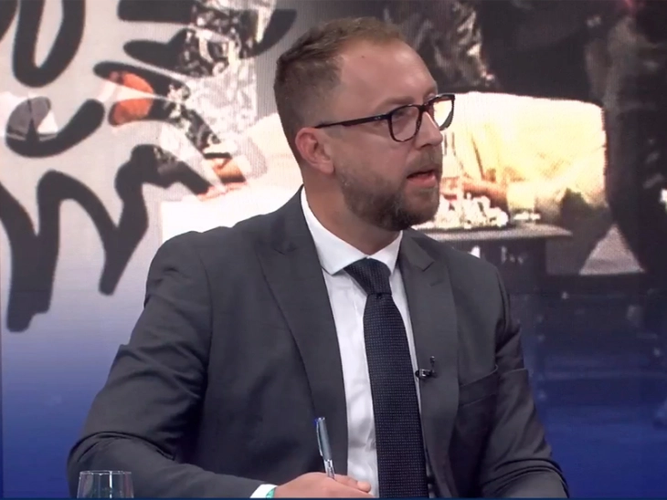 Министерот Љутков во работна посета на Демир Хисар