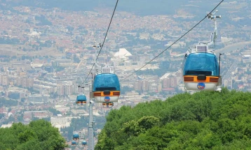 ЈСП-Скопје: Жичницата на Водно е безбедна, во моментот се врши сервис, по чие завршување повторно ќе биде пуштена во употреба