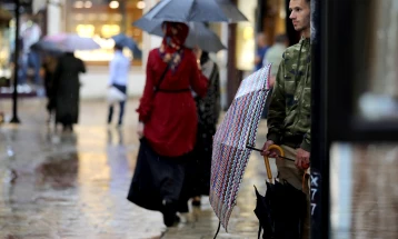 Weather: Cloudy with rain showers and thunderstorms