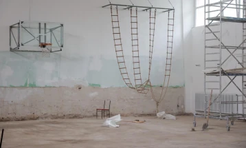 Герасимовски изврши увид во училиштето „Димитар Миладинов“: Целосно реконструирани фискултурната и свечената сала