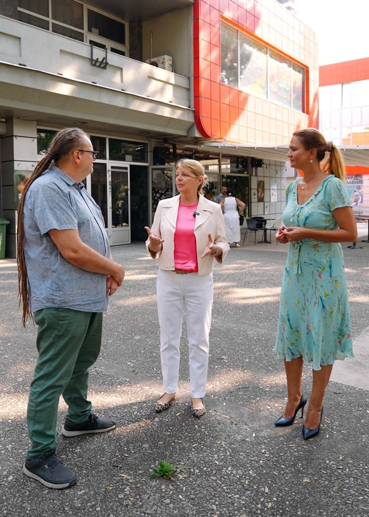 Шукова најави културни ваучери за млади и пензионери, концерти и театри на отворено