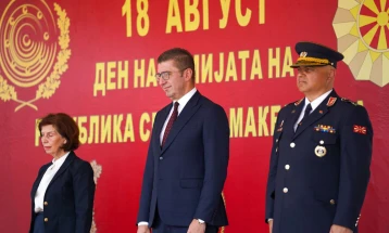 Мицкоски: Нашата Армија е гаранција дека овој народ ќе има поле да се развива, да создава и да ја гради својата иднина