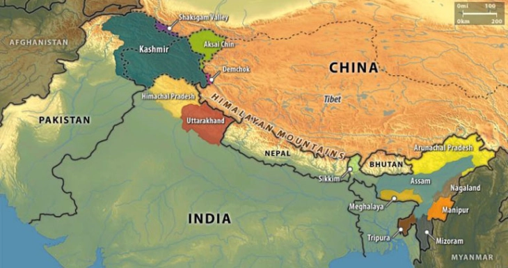 Ванг Ји пристигна во Индија на разговори за граничниот спор и американските царини