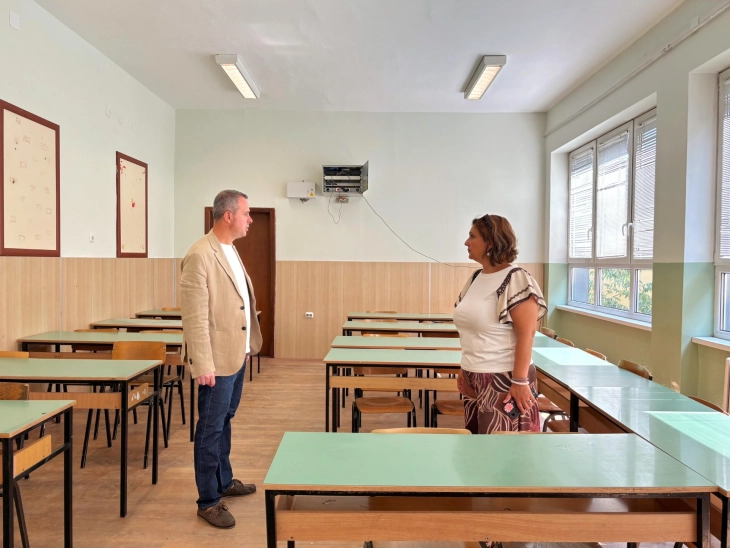 Герасимовски: Реконструкцијата на ,,11 Октомври“ е во полн ек, учениците почнуваат со настава во подобри услови