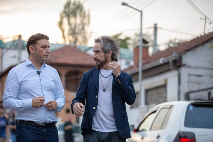 И Османи со светски познат архитект во трка, со Мишел Ројкинд прошета низ Чаир