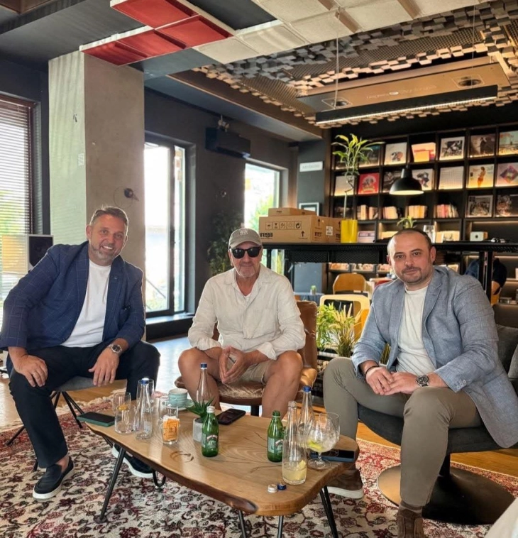 Лукровски и Ѓорѓиевски на средба со Влатко Стефановски: Си ветивме дека заедно ќе го вратиме сјајот на Скопје, а со тоа и на Карпош