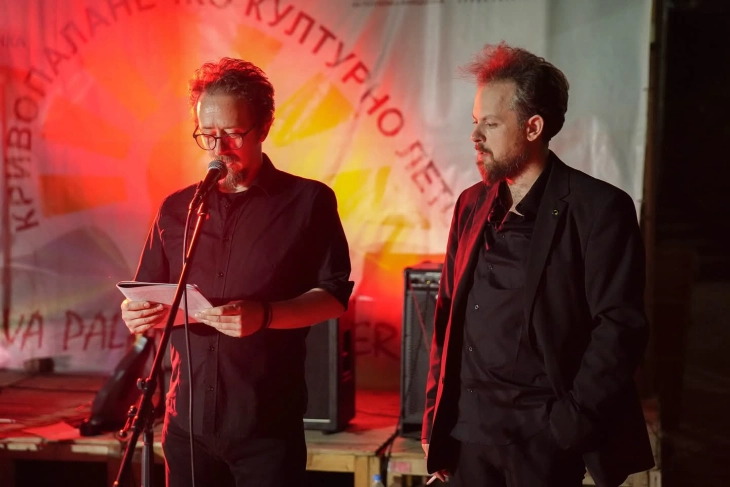 Во музејот на Крива Паланка отворена изложбата „Голема грешка е да се убива во понеделник