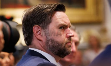 Xh.D. Vens: Evropa duhet ta bartë pjesën më të madhe të barrës për sigurinë në Ukrainë