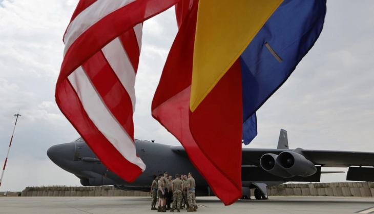 „Тајмс“: Европа сака Трамп да распореди борбени авиони во Романија како гаранција за Украина