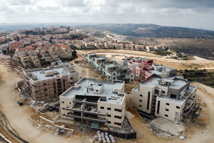 Mbi 20 vende e dënuan planin e Izraelit për vendbanimet në Bregun e okupuar perëndimor