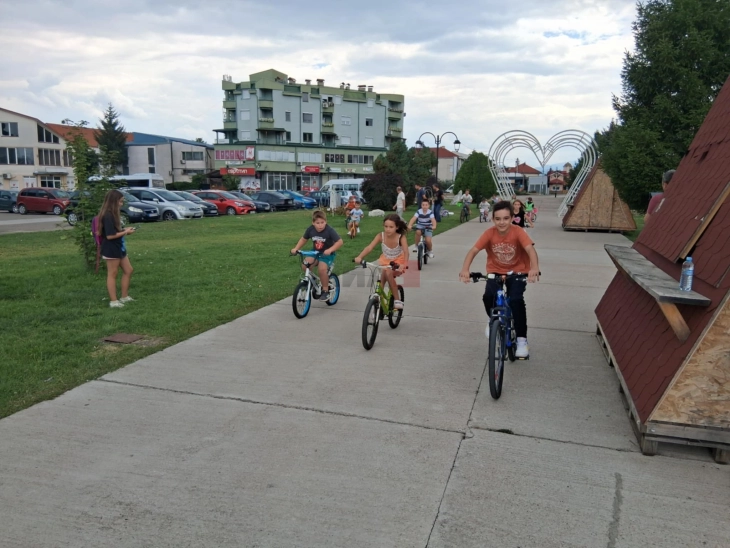 Работилница за најмладите: „Безбедно во сообраќајот со велосипед и тротинет“ во Делчево  