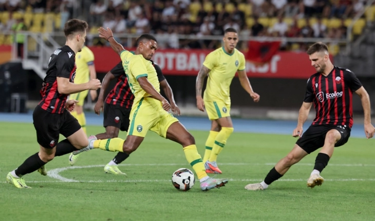 Лудогорец паузира во бугарското првенство пред реваншот со Шкендија